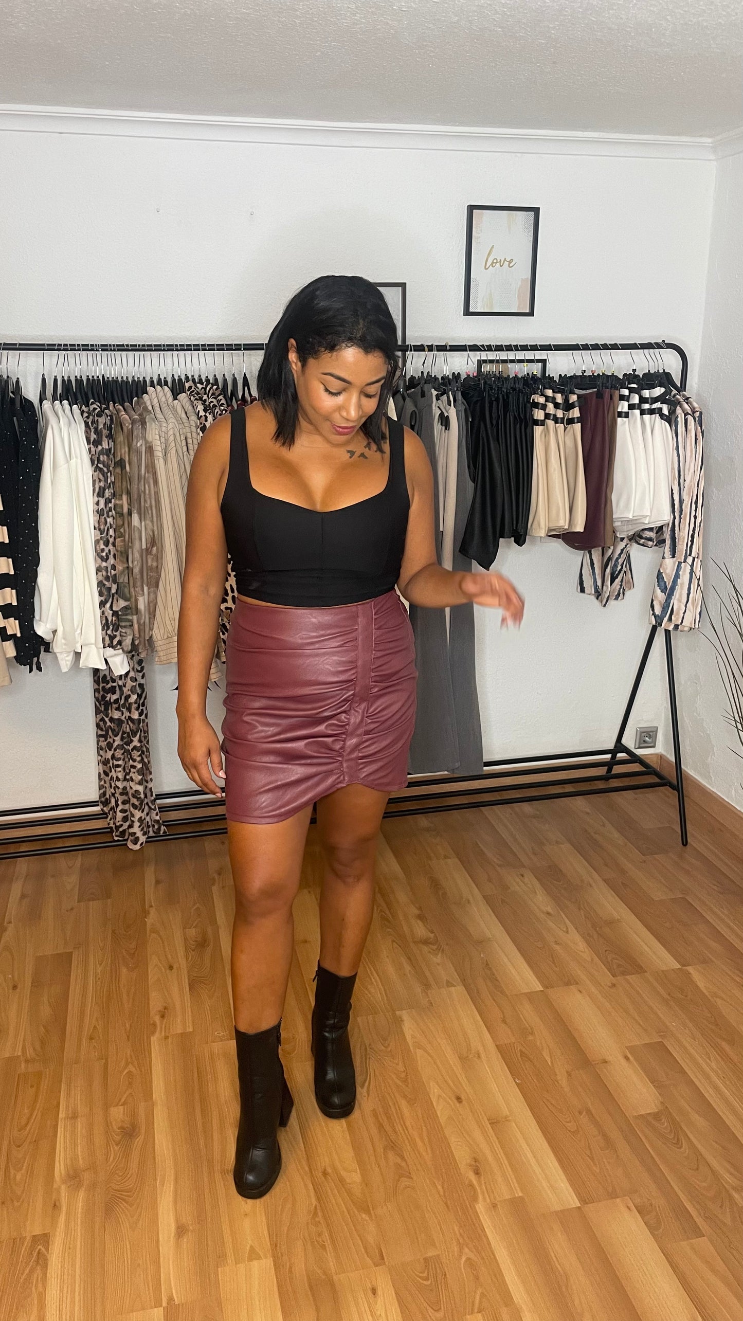 Gathered skirt (burgundy)